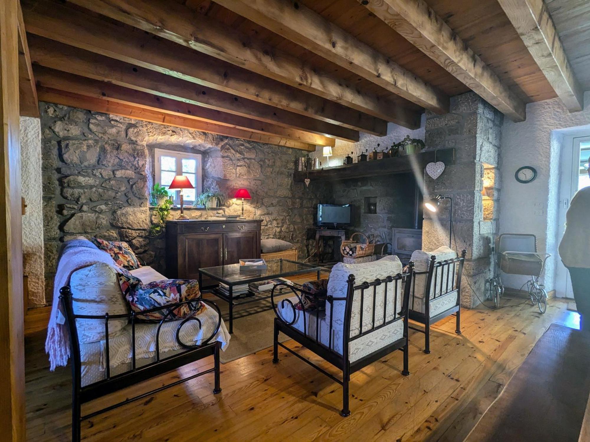 Gite Nature Au Chambon-Sur-Lignon: Terrasse, Wifi, Proche Activites Et Commerces - Fr-1-582-137 Le Chambon-sur-Lignon Zewnętrze zdjęcie